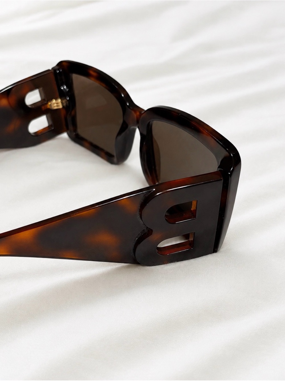 Authentic Burberry Sunglasses